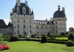 Top celebrity homes tours