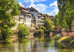 4 ways to cruise down the Rhine