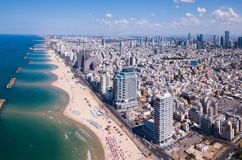 <em>Tel Aviv, Israel</em>