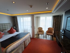 AmaCerto Suite Stateroom | TravelManagers