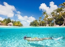 Beginner’s travel guide to the Maldives featuring overwater villas, island hopping tips, all-inclusive resorts, and best times to visit