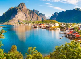 Ocean cruising - Lofoten Islands-Norway