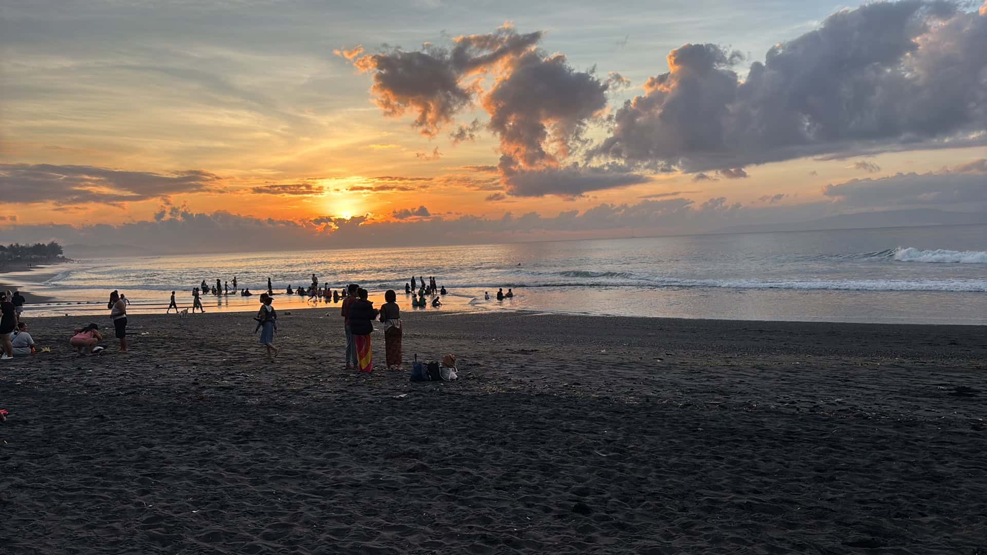 Bali 2025: Hotel Komune & Beach Club