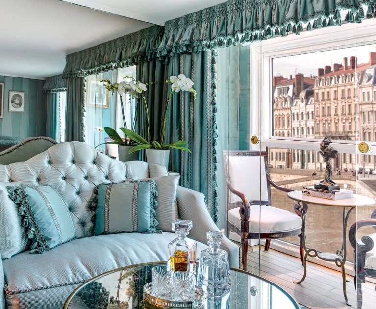 Your cruise includes: