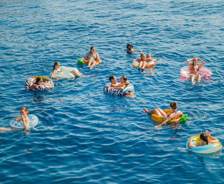 Your cruise includes: