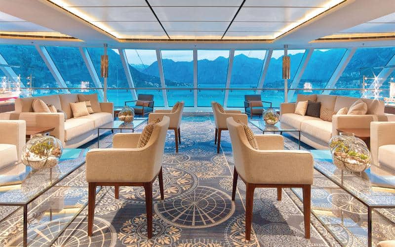 Glacier Glam: Where Untamed Wilderness Meets Refined Luxury