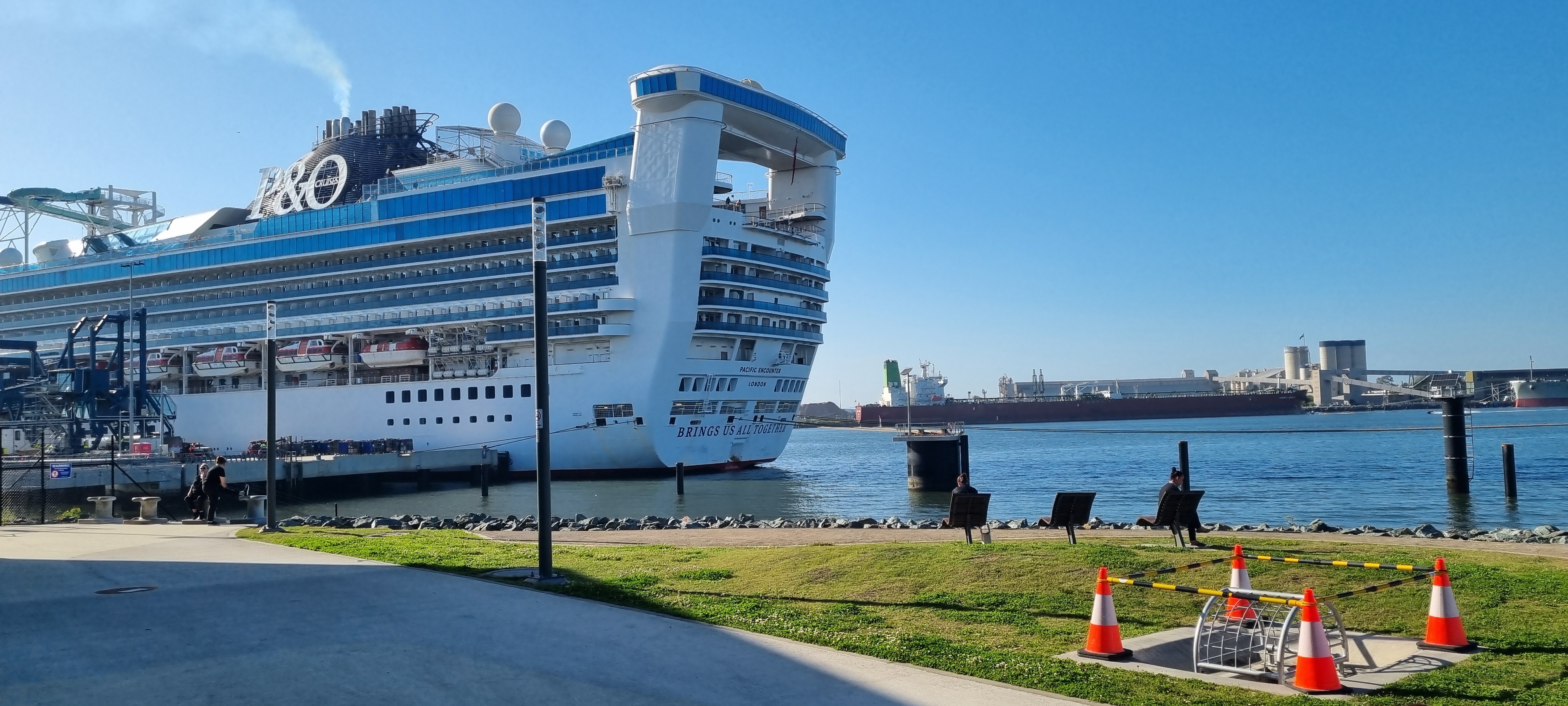 Carnival vs P&O Byron Beach Club Review: NOVEMBER 2025