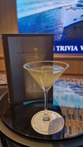 Cocktails & trivia